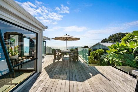 Photo of property in 3 Edwin Mitchelson Road, Muriwai, Waimauku, 0881
