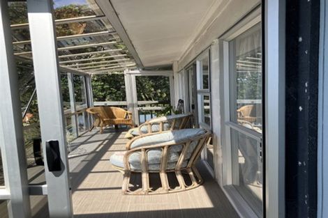 Photo of property in 43 Stratford Drive, Cable Bay, 0420