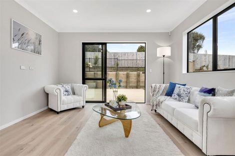 Photo of property in 5 Elevation Street, Flat Bush, Auckland, 2019