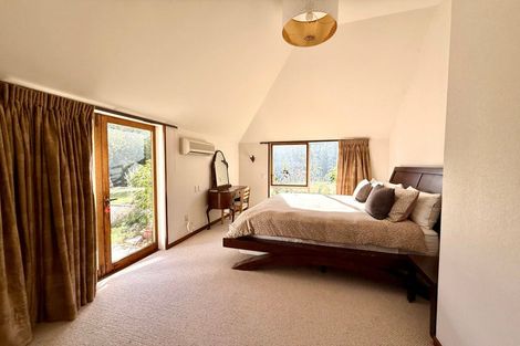 Photo of property in 23 Helmores Lane, Merivale, Christchurch, 8014