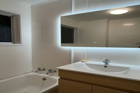 Photo of property in 115 Sutherland Road, Brookfield, Tauranga, 3110