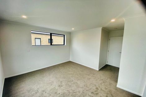 Photo of property in 40 Samuel Marsden Place, Whenuapai, 0618