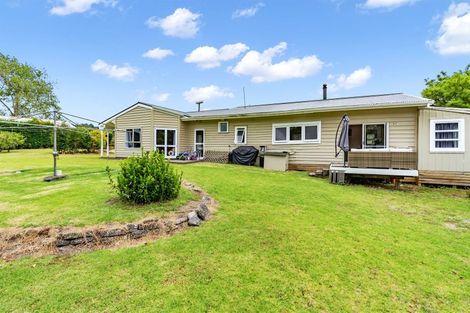 Photo of property in 77 Pataua Road North, Whareora, Whangarei, 0175