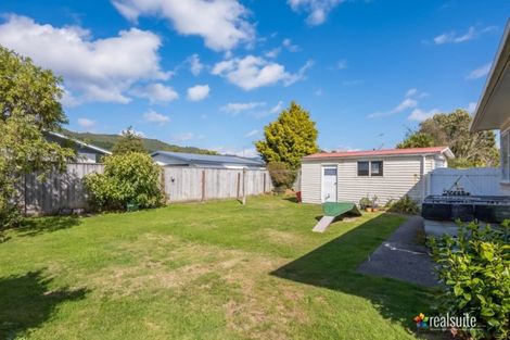 Photo of property in 280 Wellington Road, Wainuiomata, Lower Hutt, 5014