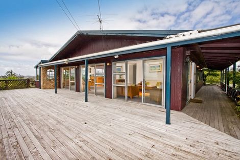 Photo of property in 119 Lonely Track Road, Fairview Heights, Auckland, 0632