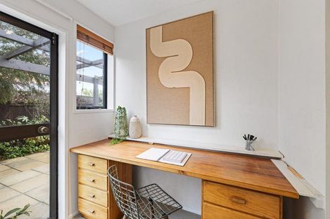 Photo of property in 25 Rubens Place, Burnside, Christchurch, 8053