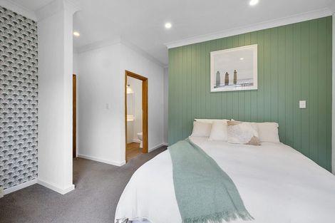 Photo of property in 60 Ballance Street, Lower Vogeltown, New Plymouth, 4310