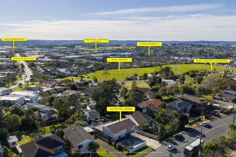 Photo of property in 22 Royal Road, Massey, Auckland, 0614