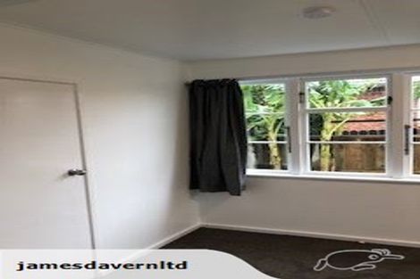 Photo of property in 7 Kotuku Street, Te Atatu Peninsula, Auckland, 0610