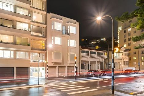 Photo of property in 246u1 Oriental Parade, Oriental Bay, Wellington, 6011
