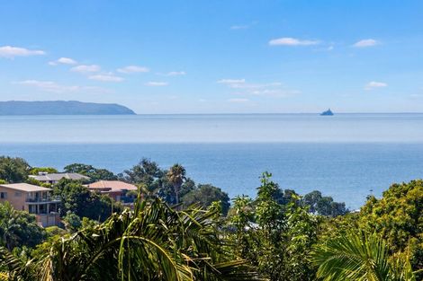 Photo of property in 12 Braemar Road, Rothesay Bay, Auckland, 0630
