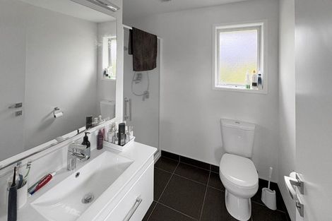 Photo of property in 18 Weld Street, Levin, 5510