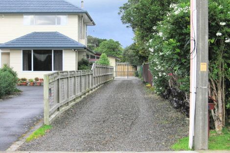 Photo of property in 3 Iti Grove, Waikanae, 5036