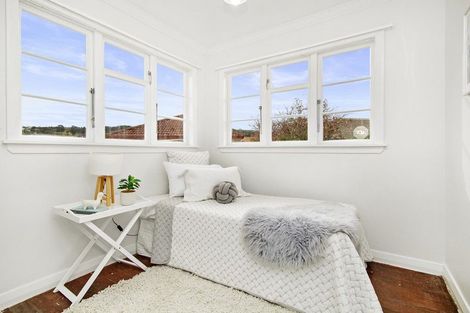 Photo of property in 965 High Street, Avalon, Lower Hutt, 5011