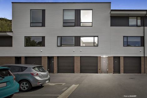 Photo of property in 19/8u Thatcher Crescent, Crofton Downs, Wellington, 6035