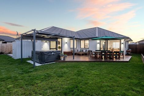 Photo of property in 4 Materawaho Way, Pyes Pa, Tauranga, 3112