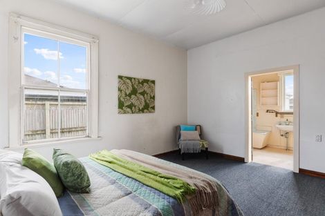 Photo of property in 200 Cobden Street, Gisborne, 4010