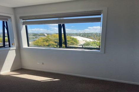 Photo of property in 35c Cedar Heights Avenue, Massey, Auckland, 0614