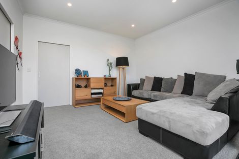 Photo of property in 9 Kanuka Road, Hobsonville, Auckland, 0616