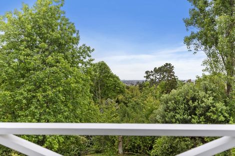 Photo of property in 70 Pleasant Road, Glen Eden, Auckland, 0602