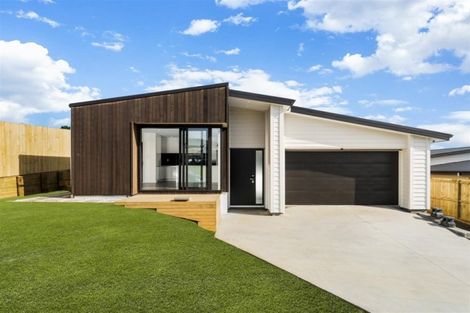 Photo of property in 315 Pinecrest Drive, Gulf Harbour, Whangaparaoa, 0930