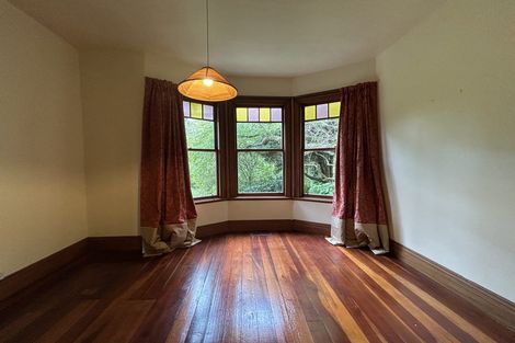 Photo of property in 90 Glenmore Street, Northland, Wellington, 6012