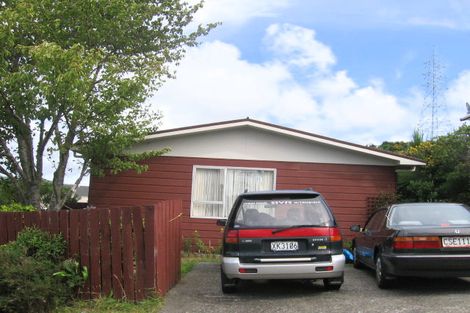 Photo of property in 2a Chancellor Way, Crofton Downs, Wellington, 6035