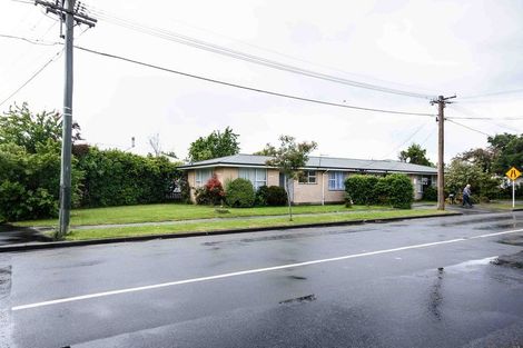 Photo of property in 2 Squire Street, Mairehau, Christchurch, 8013