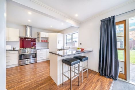 Photo of property in 5f2- Stephen Street, Trentham, Upper Hutt, 5018