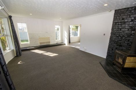 Photo of property in 8 Gibbs Drive, Woodend, 7610