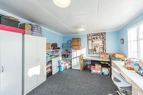 Photo of property in 1 Gunn Street, Gonville, Whanganui, 4501