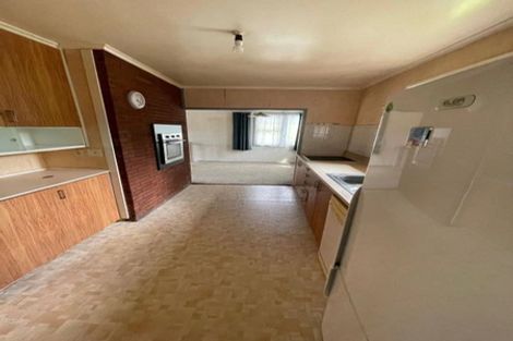 Photo of property in 305 Don Buck Road, Massey, Auckland, 0614