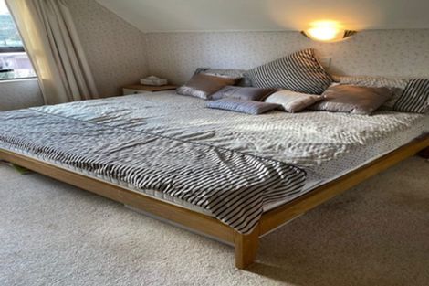 Photo of property in 1/11 Ocean View Road, Hillcrest, Auckland, 0627