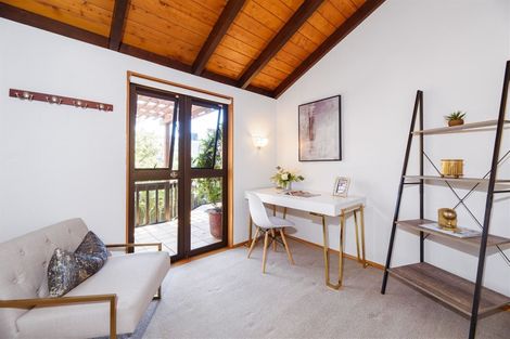 Photo of property in 8 Tui Street, Torbay, Auckland, 0630