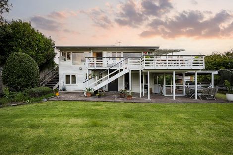 Photo of property in 237 Beach Road, Campbells Bay, Auckland, 0630