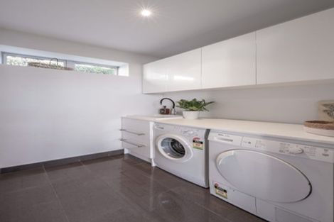 Photo of property in 19a Sunrise Bay Drive, Wanaka, 9305