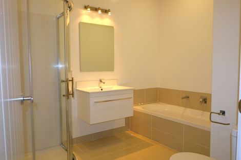 Photo of property in 19u2 Collins Avenue, Tawa, Wellington, 5028