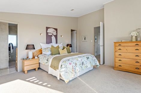Photo of property in 154 Sandspit Road, Shelly Park, Auckland, 2014