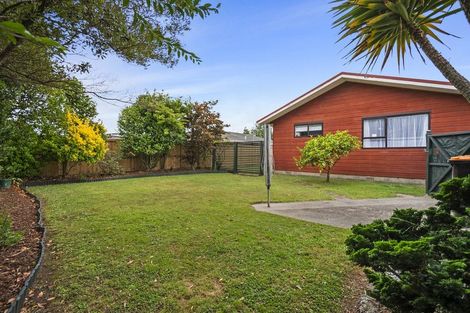 Photo of property in 3 Gladys Place, Kelvin Grove, Palmerston North, 4414