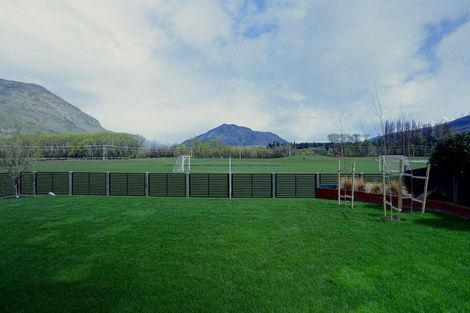 Photo of property in 117 Stalker Road, Lower Shotover, Queenstown, 9304