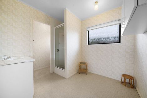 Photo of property in 60 Bays Road, Orere Point, Papakura, 2585
