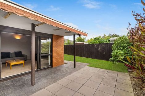 Photo of property in 14 Jocelyn Street, Casebrook, Christchurch, 8051