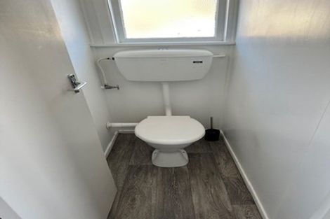 Photo of property in 1/516 Fergusson Drive, Trentham, Upper Hutt, 5018