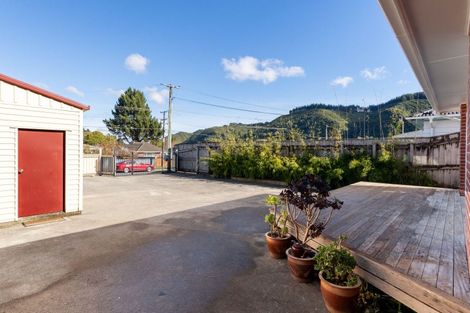 Photo of property in 63 Gillespies Road, Birchville, Upper Hutt, 5018