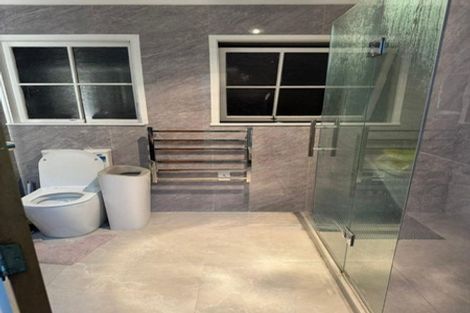 Photo of property in 1/341 Pakuranga Road, Pakuranga Heights, Auckland, 2010