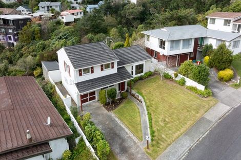 Photo of property in 9 Caesars Place, Churton Park, Wellington, 6037