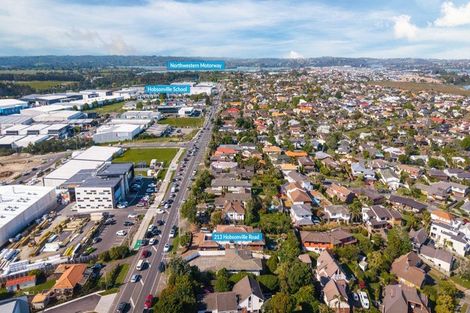 Photo of property in 213 Hobsonville Road, Hobsonville, Auckland, 0618