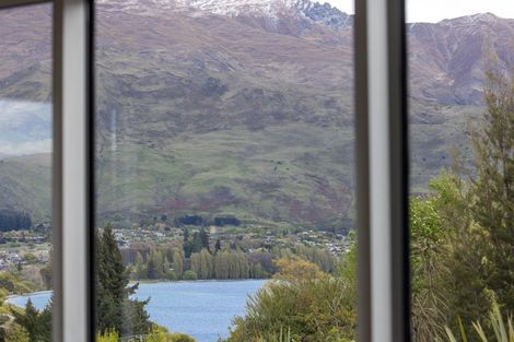 Photo of property in 17 Hillview Place, Wanaka, 9305