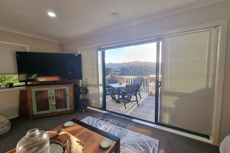Photo of property in 28d Ronald Woolf Place, Churton Park, Wellington, 6037