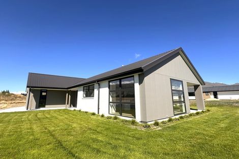 Photo of property in 46 Deans Drive, Wanaka, 9382
